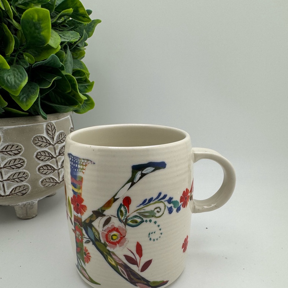 Starla M Hoffman Anthropologie Mug Monogram Letter "K" Petal Palette Coffee Cup